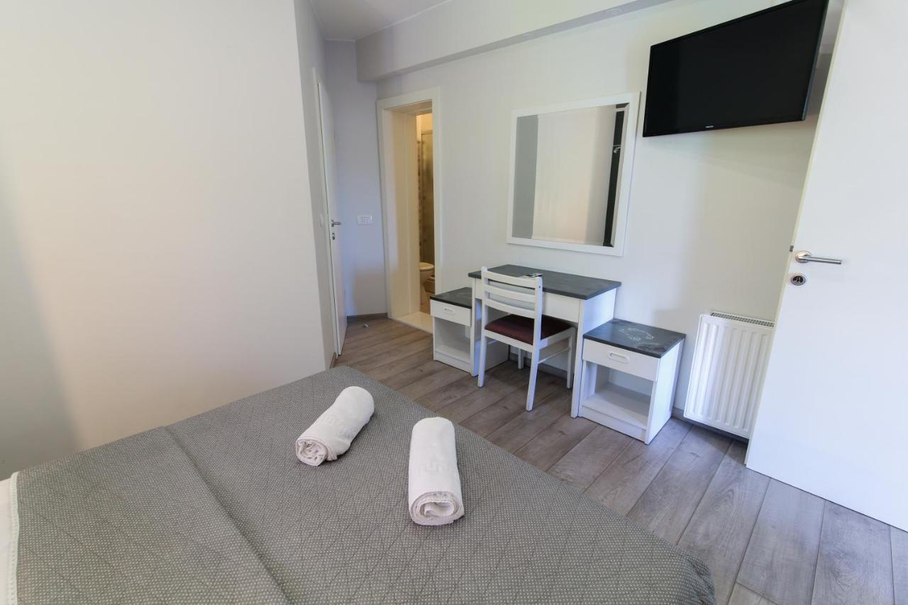 Apartments Viola Tučepi Exterior foto
