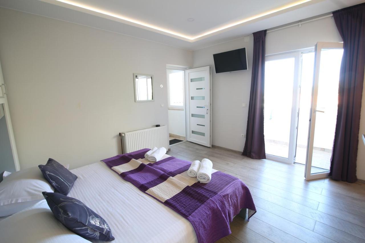 Apartments Viola Tučepi Exterior foto